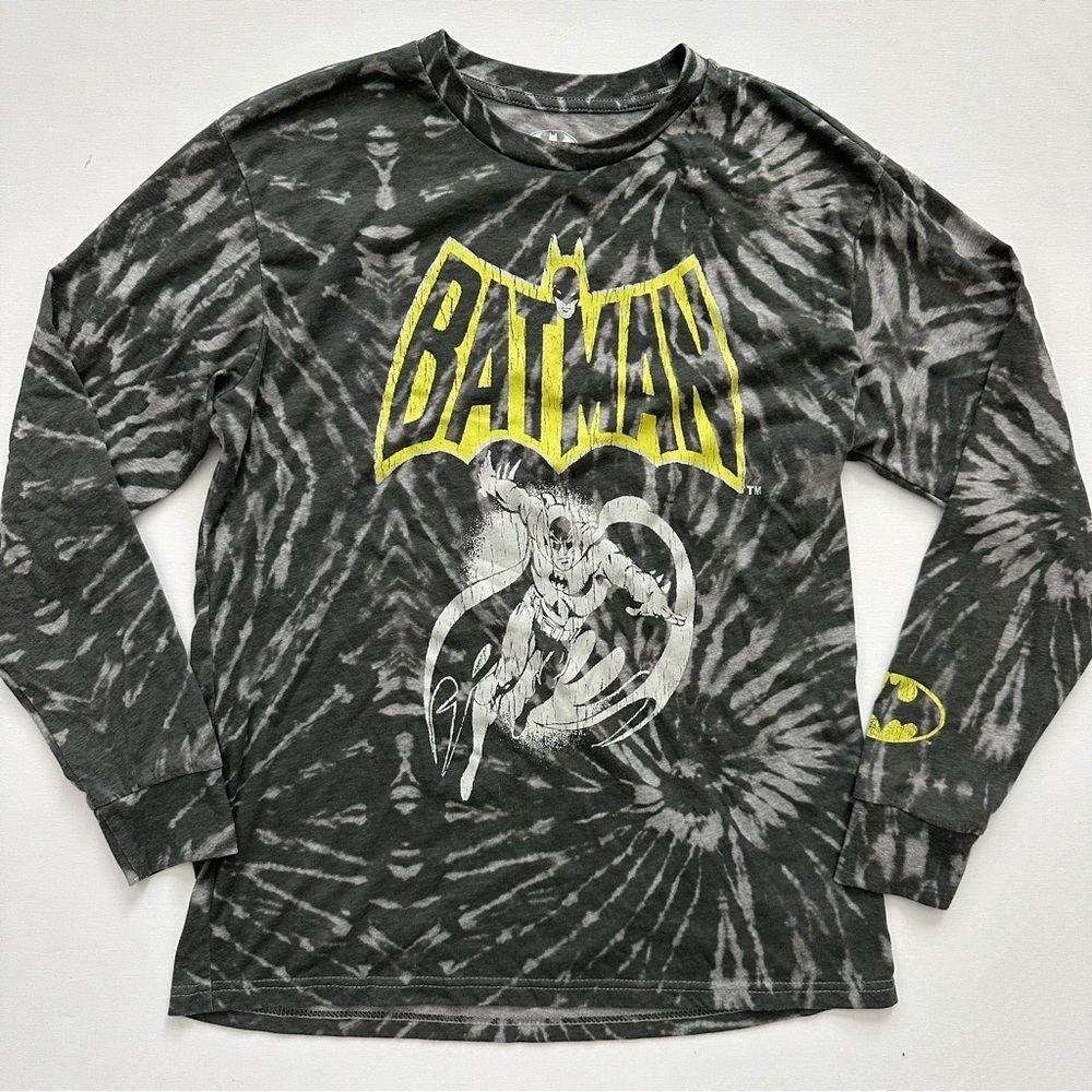 Men’s Batman Long Sleeve Graphic T-shirt Size S